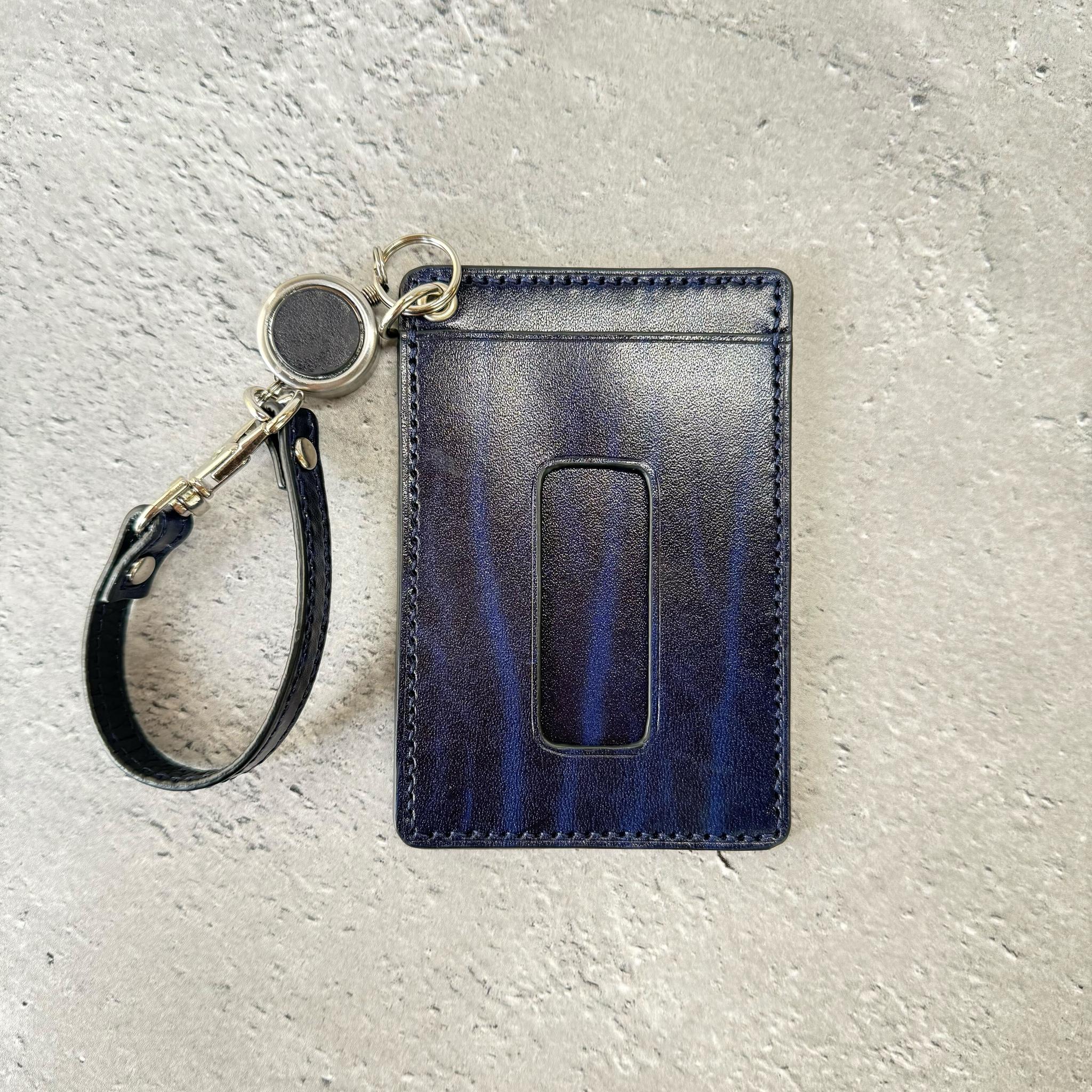 リール付きパスケース ブルー 高級本革ルガト使用 | 11枚目